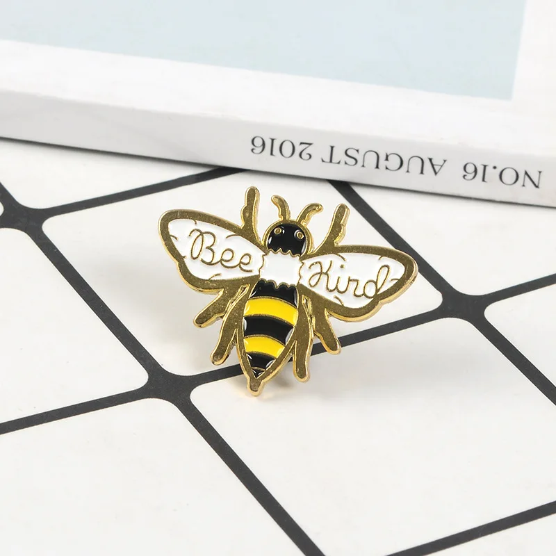 Карикатура Творчески Пчела Моделиране На Животни Поп-Емайл Жени Отличителни Значки Брошка Забавни Модни Бижута Дрехи, Джобни Аксесоари