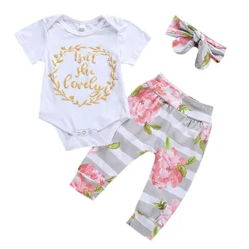 Комплект дрехи за малките момичета 0-12 месеца, Гащеризон с надпис + Панталони с флорални принтом + забрадка, Комплект Дрехи за малките момичета