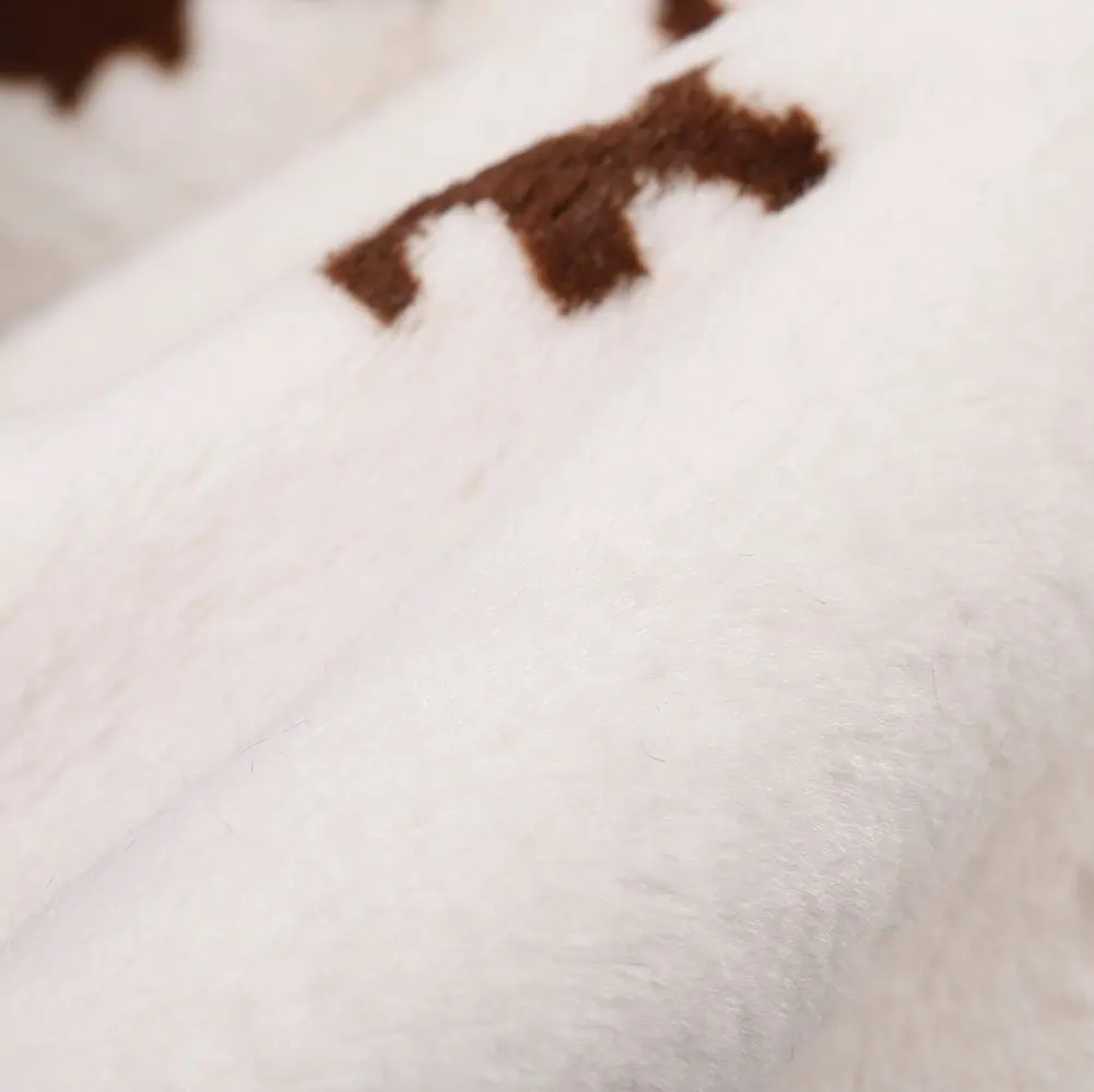 Мат изкуствена телешка кожа MustHome, Сладък и Мек Килим с животни за Хол/Спални/Трапезария 140x160 см