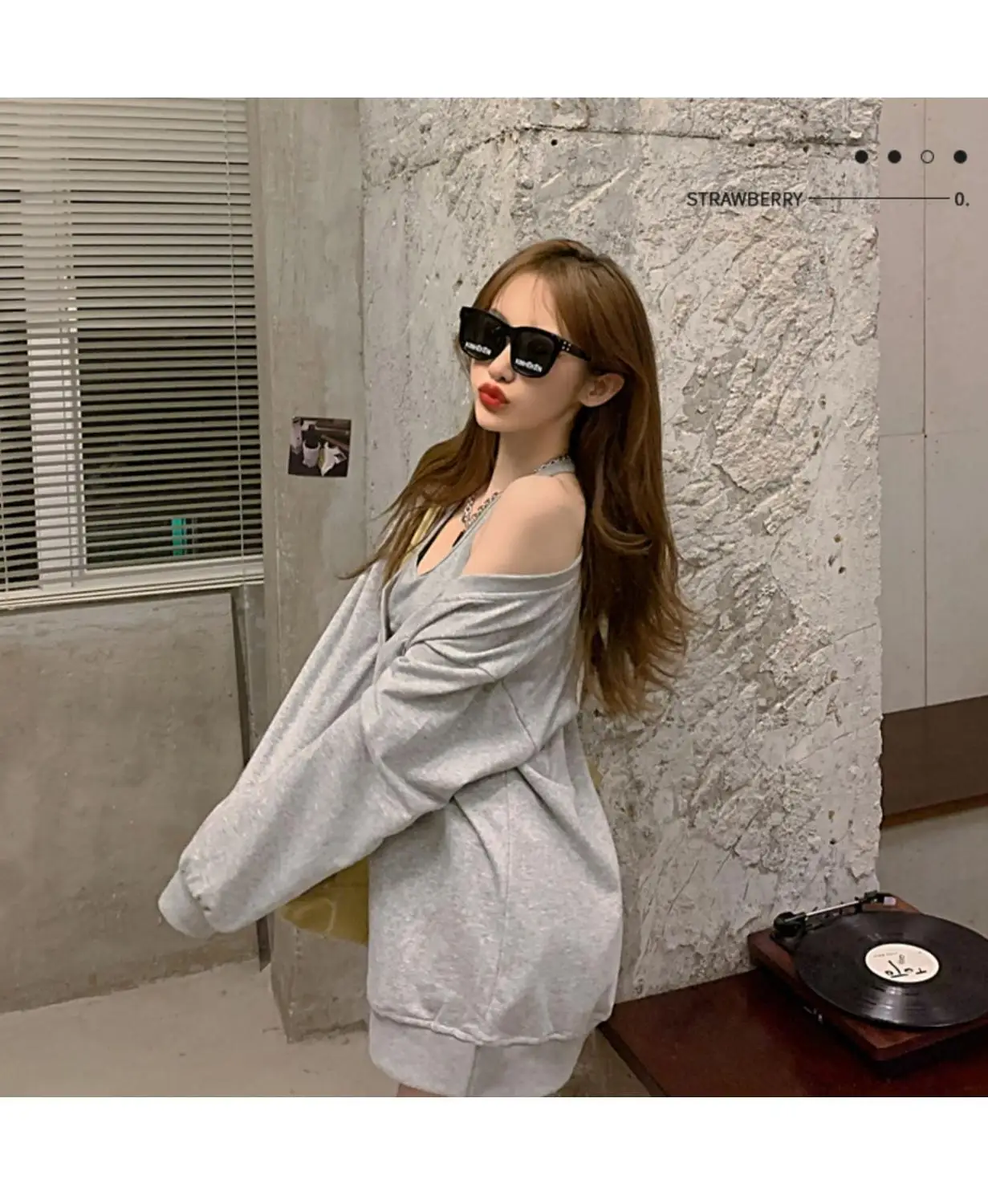 Модни свободна hoody с дълги ръкави в корейски стил, дамски есенна колекция 2020 г., нови сиви блузи с дълбоко v-образно деколте и скъсяване на върховете, комплект